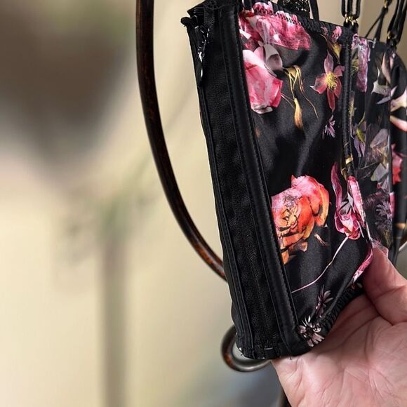 Victorias Secret Black Floral Bustier - Picture 7 of 9